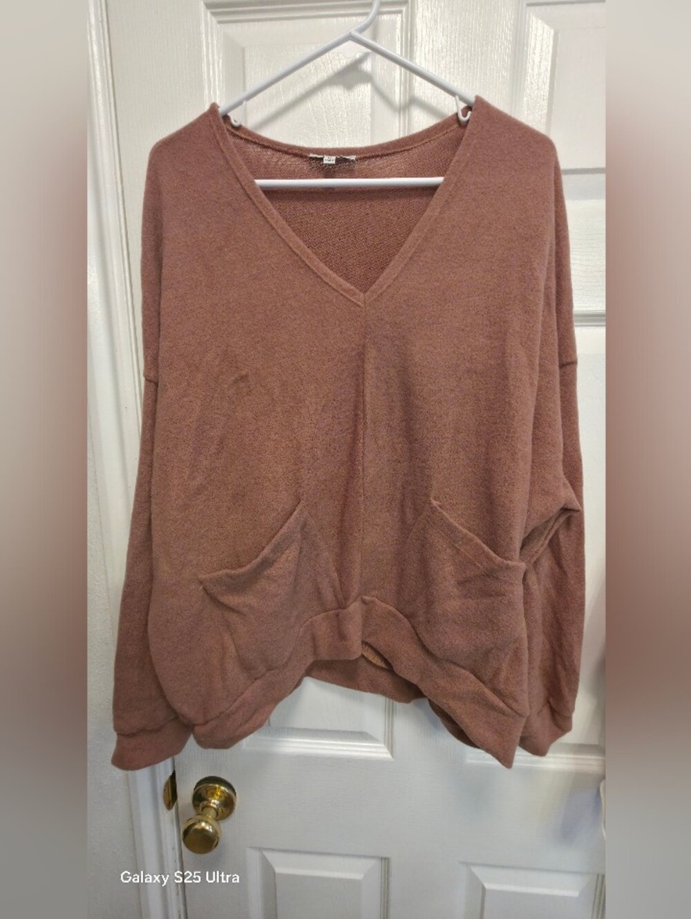 Women's V-Neck Oversized Sweater -